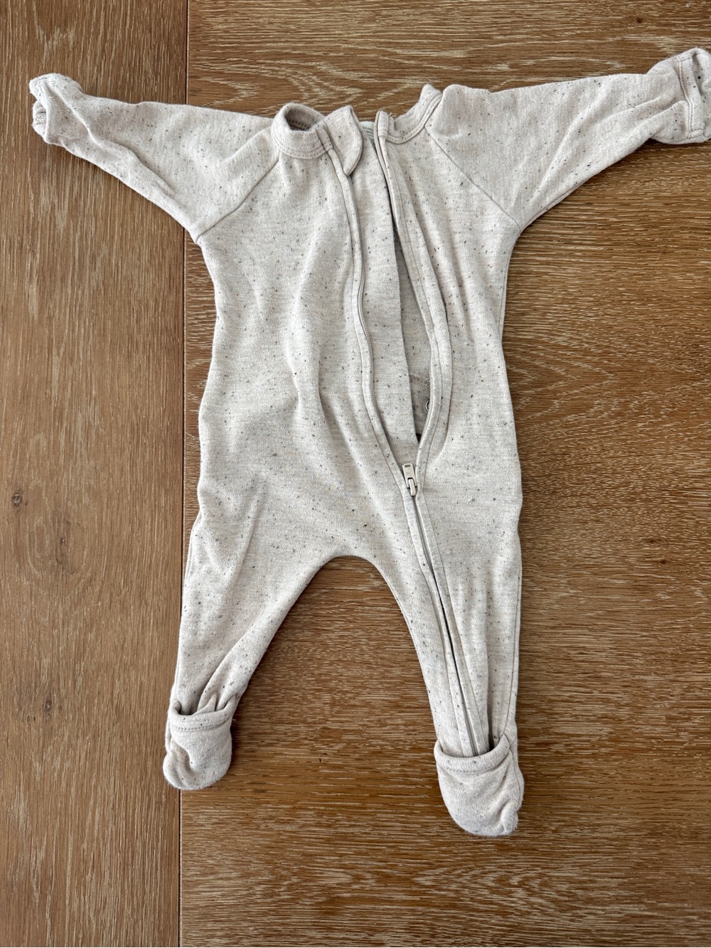 Neutral Speckle Footed One-Piece Zipper Sleep Suit